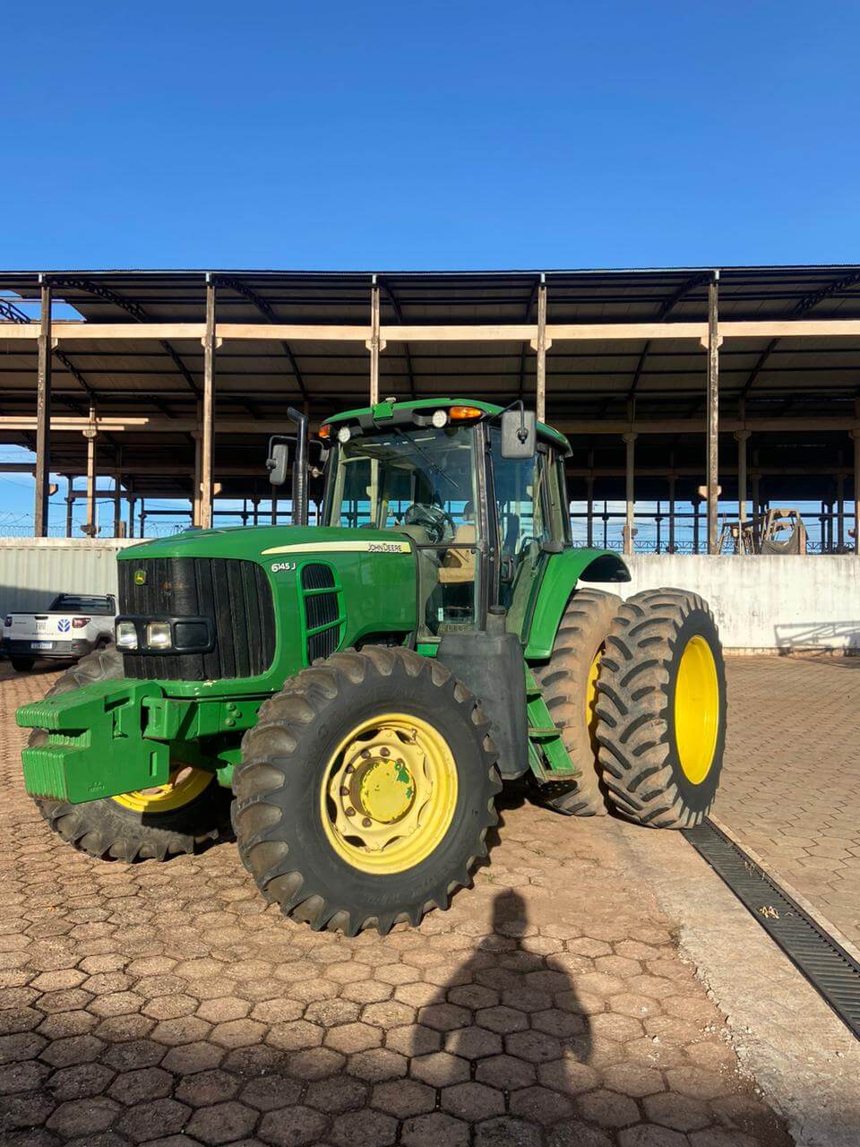 Trator John Deere 6145J – Série 6J (6)