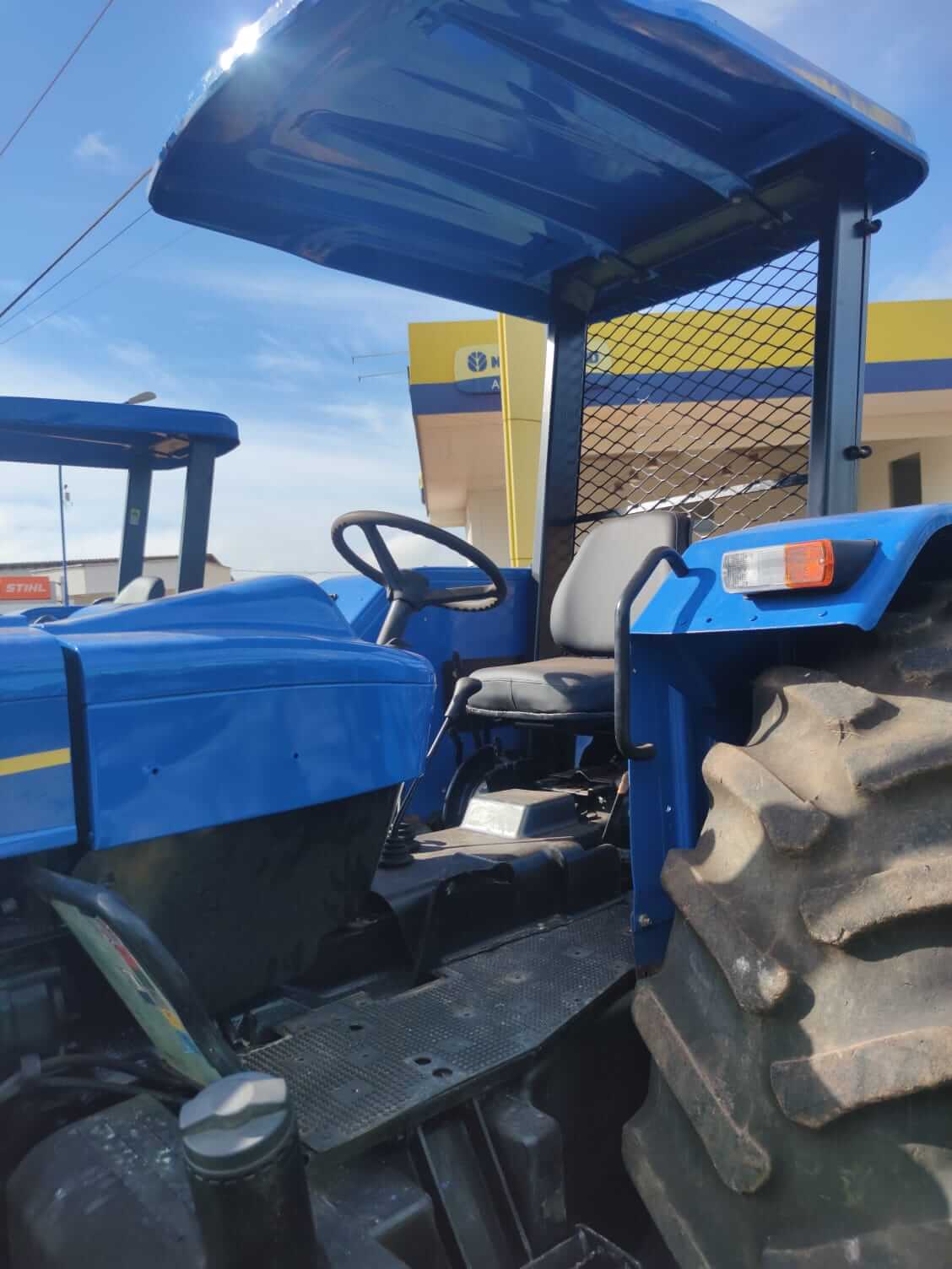 Trator New Holland 7630 ano 2015 (4)