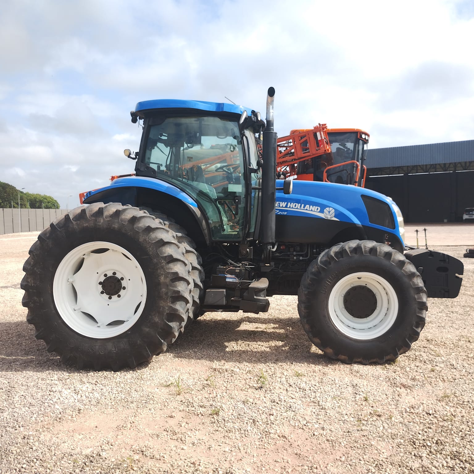 Trator New Holland T7.205 (3)